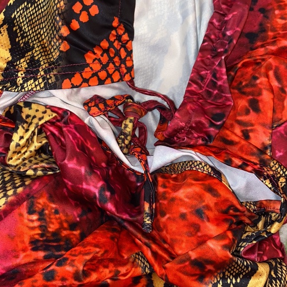 New Inventory 🔥Drawstring Ruched Snakeskin Print Body-con Dress🔥 - Picture 6 of 6